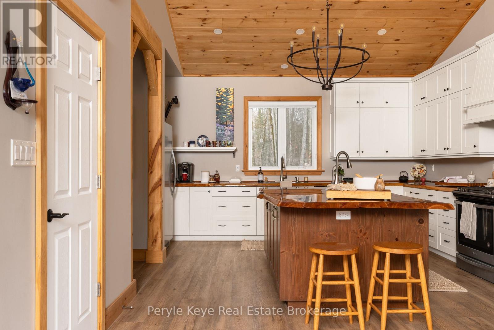 3191 Hwy 518 Highway E, Kearney, Ontario  P0A 1M0 - Photo 35 - X12527450