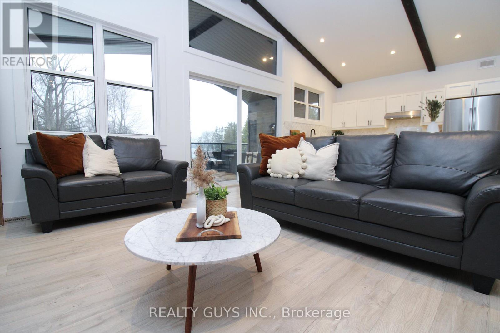 2 Ivy Street, Kawartha Lakes, Ontario  K0L 2W0 - Photo 11 - X12527440