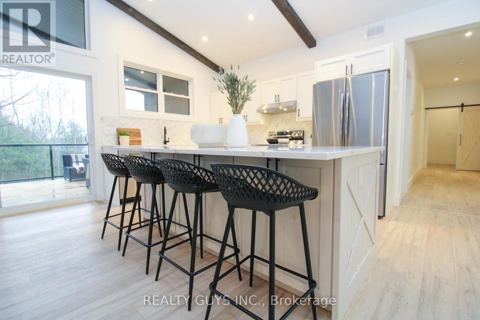 2 Ivy Street, Kawartha Lakes, Ontario  K0L 2W0 - Photo 12 - X12527440