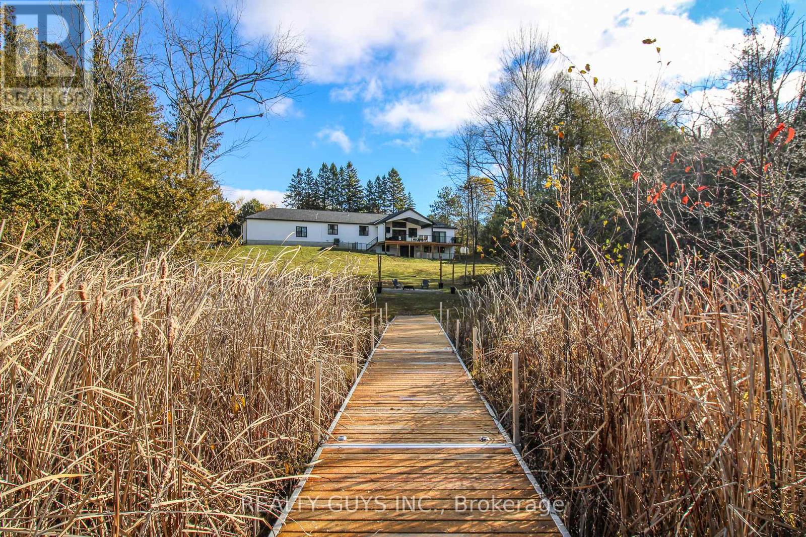 2 Ivy Street, Kawartha Lakes, Ontario  K0L 2W0 - Photo 2 - X12527440