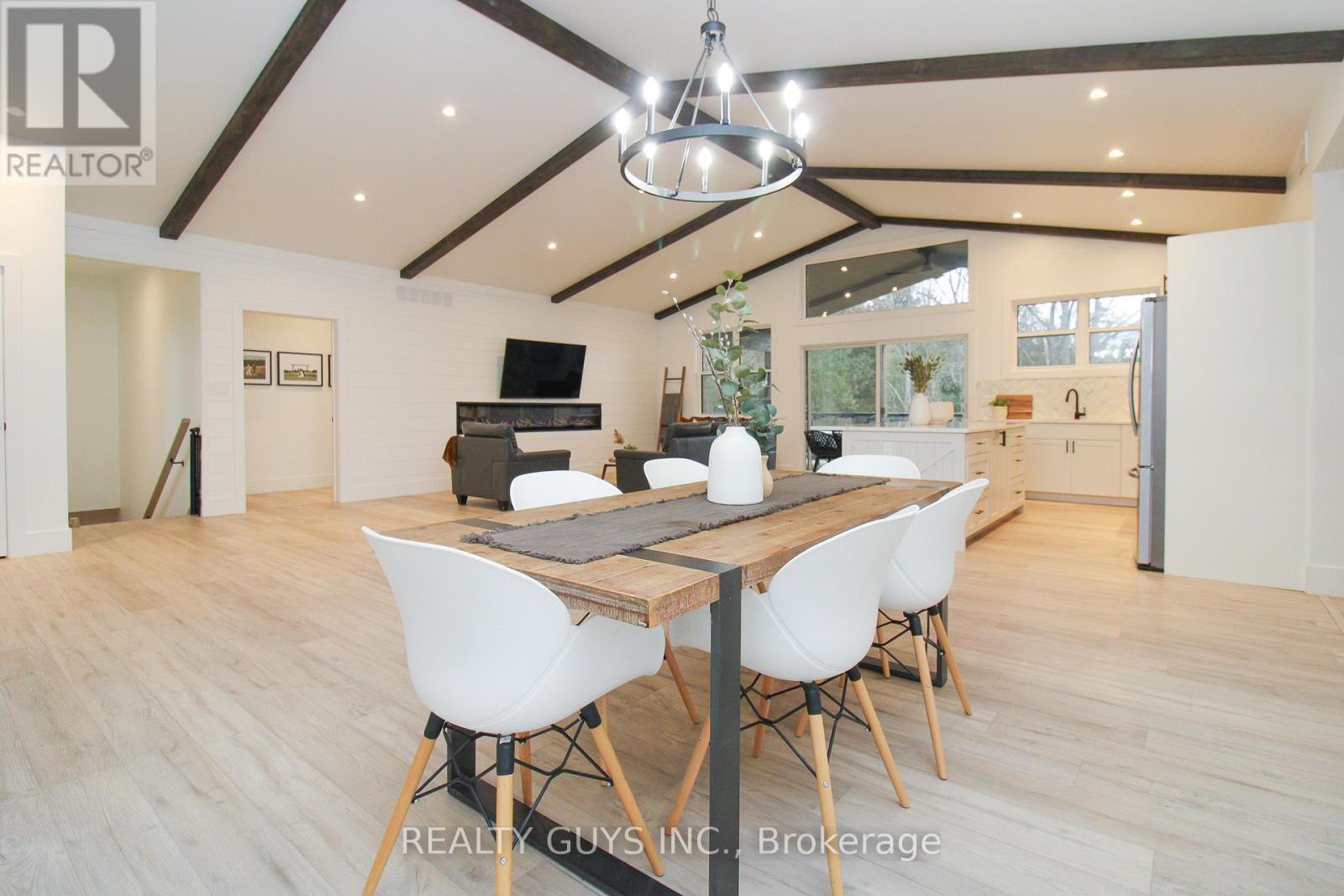 2 Ivy Street, Kawartha Lakes, Ontario  K0L 2W0 - Photo 6 - X12527440