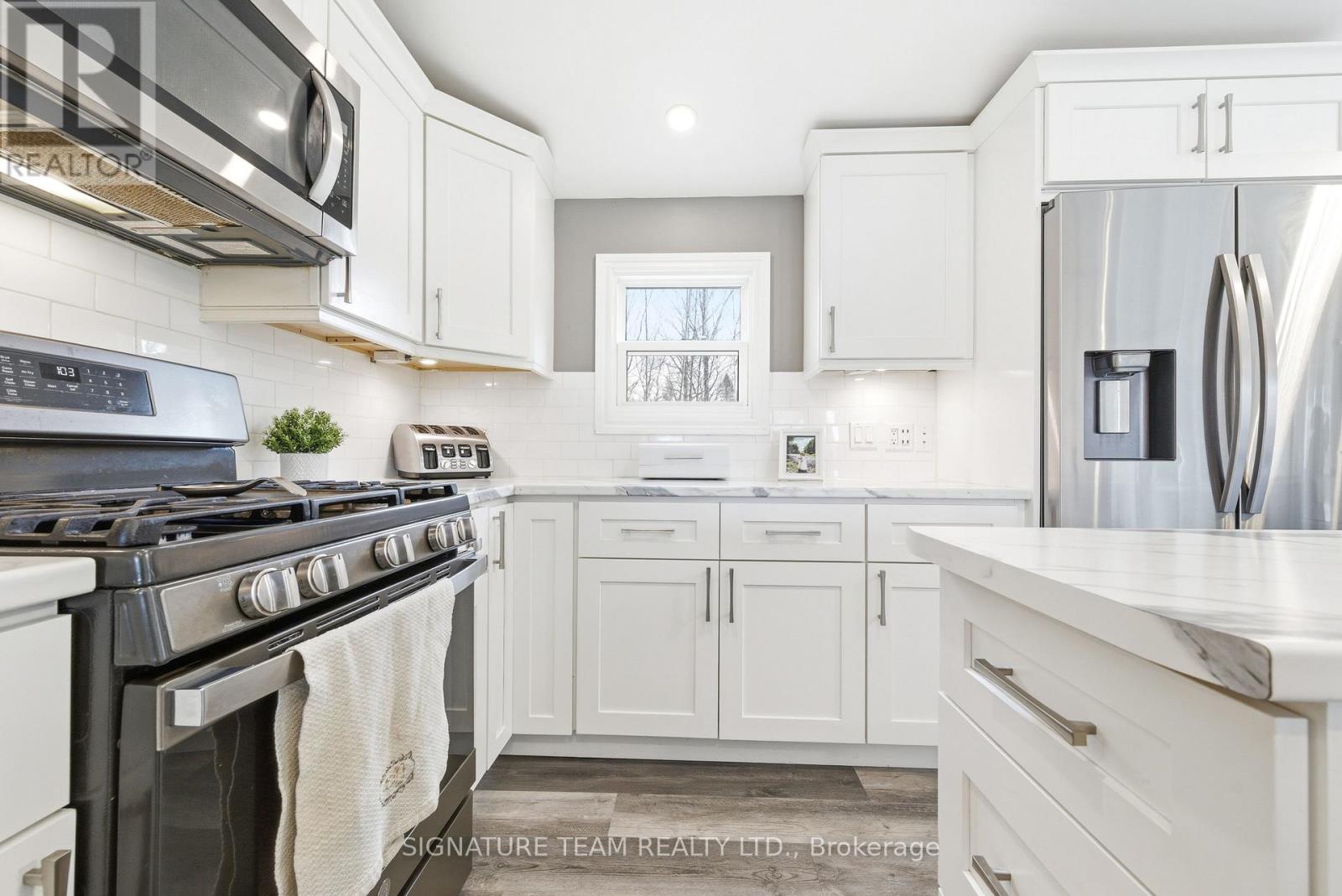 276 Mockingbird Road, Killaloe, Ontario  K0J 2A0 - Photo 11 - X12525406