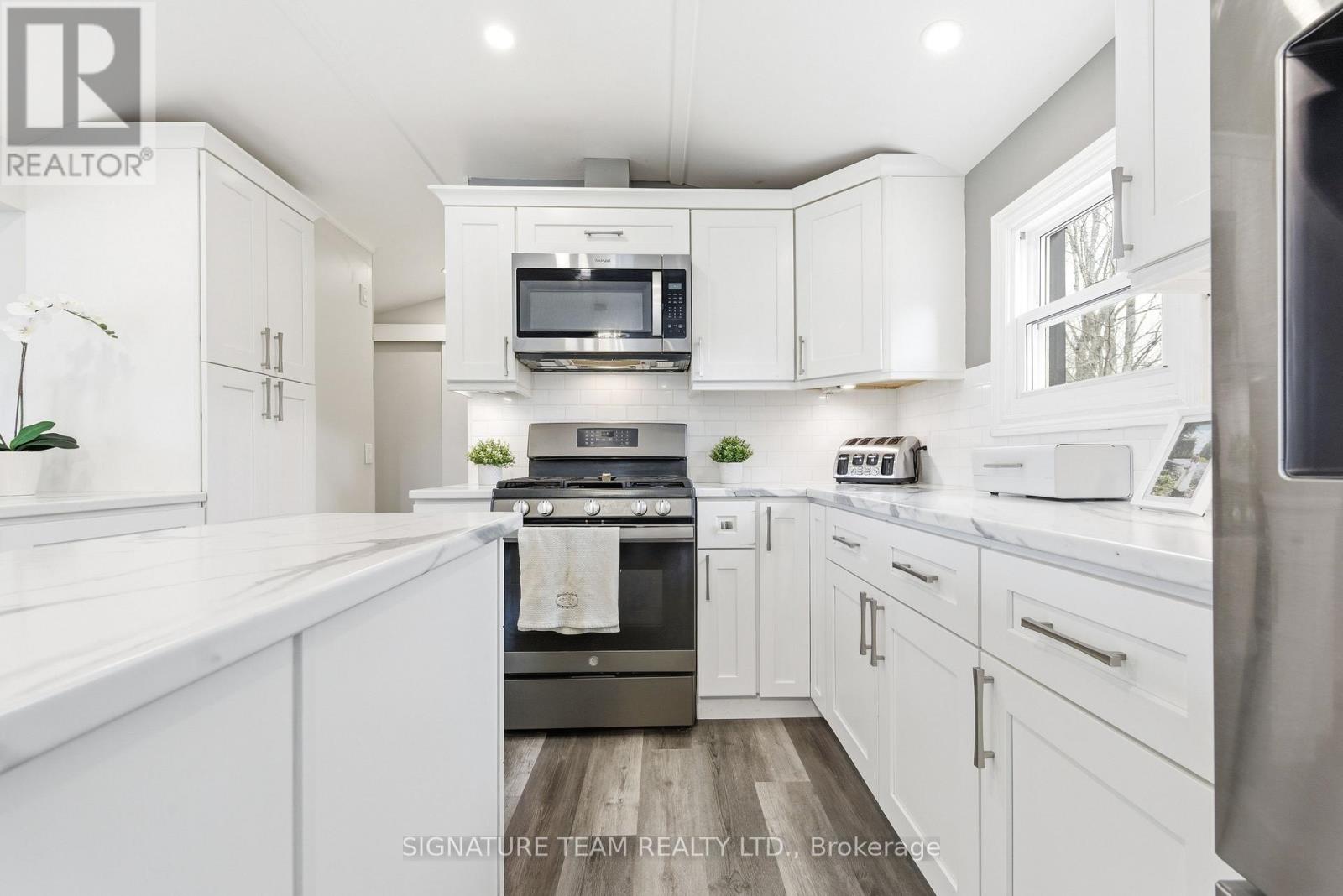 276 Mockingbird Road, Killaloe, Ontario  K0J 2A0 - Photo 8 - X12525406