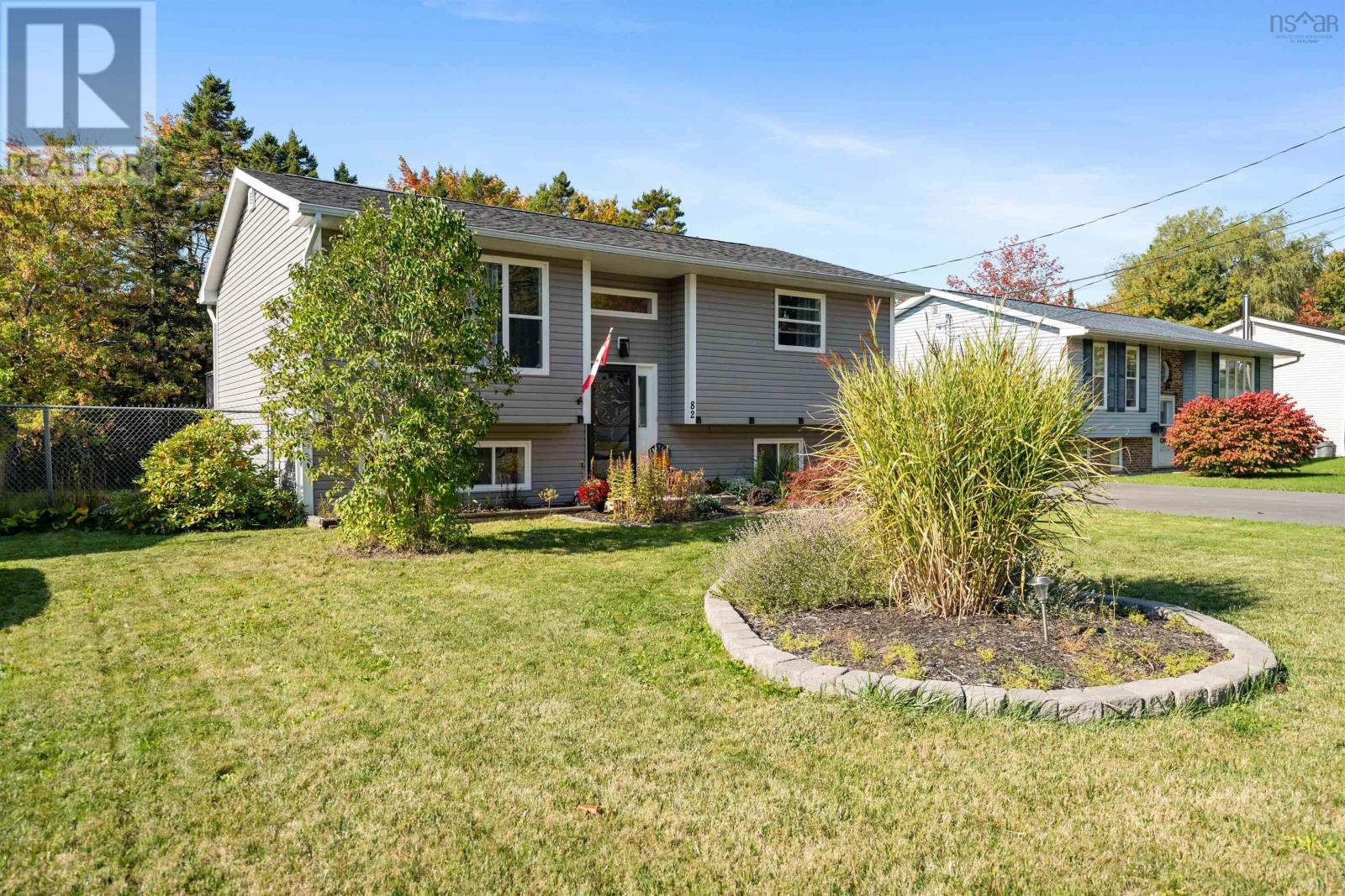 82 Sunnyvale Crescent, Lower Sackville, Nova Scotia