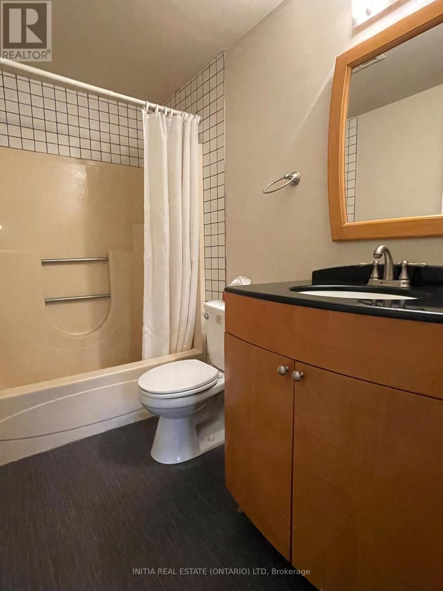 304 - 1 Jacksway Crescent, London North, Ontario  N5X 3T5 - Photo 17 - X12525452