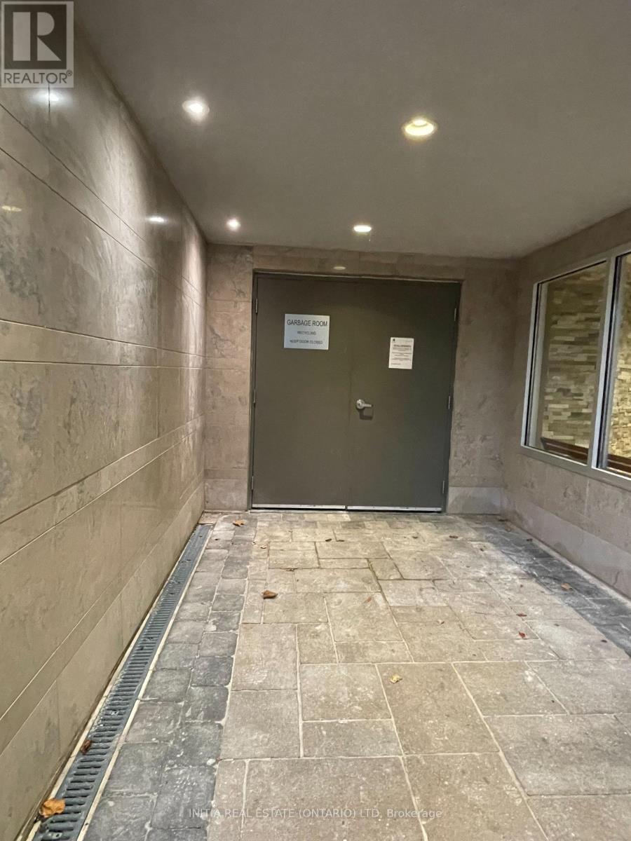 304 - 1 Jacksway Crescent, London North, Ontario  N5X 3T5 - Photo 31 - X12525452