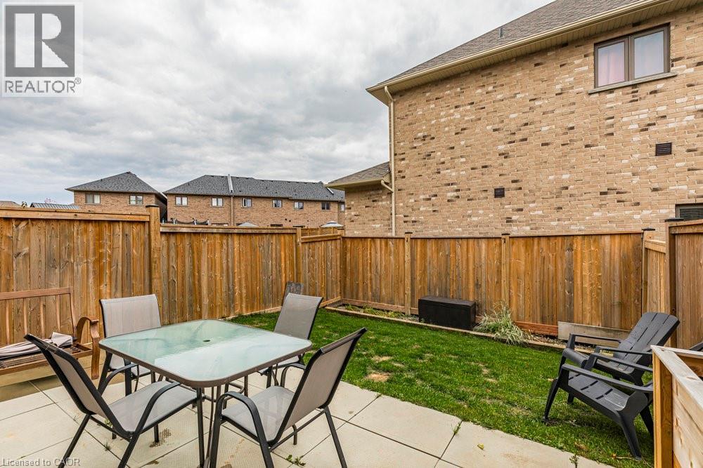 70 Dennis Drive, Smithville, Ontario  L0R 2A0 - Photo 41 - 40786164