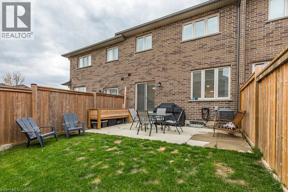 70 Dennis Drive, Smithville, Ontario  L0R 2A0 - Photo 42 - 40786164