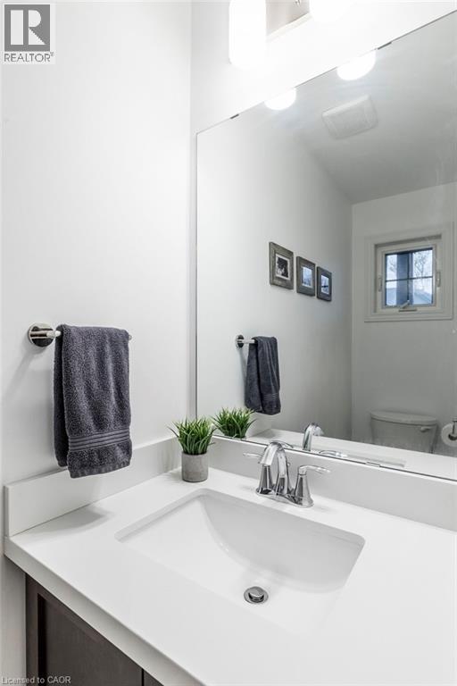 70 Dennis Drive, Smithville, Ontario  L0R 2A0 - Photo 5 - 40786164