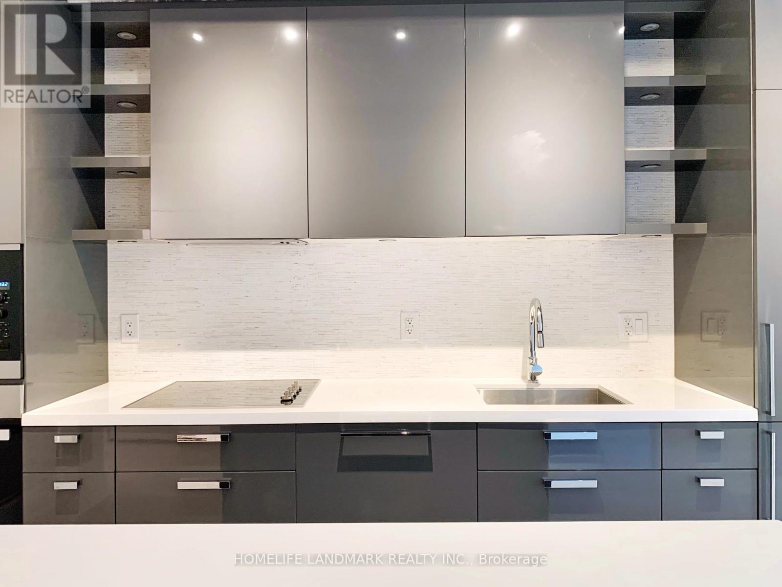 #1305 - 32 Davenport Road, Toronto, Ontario  M5R 0B5 - Photo 10 - C12433586