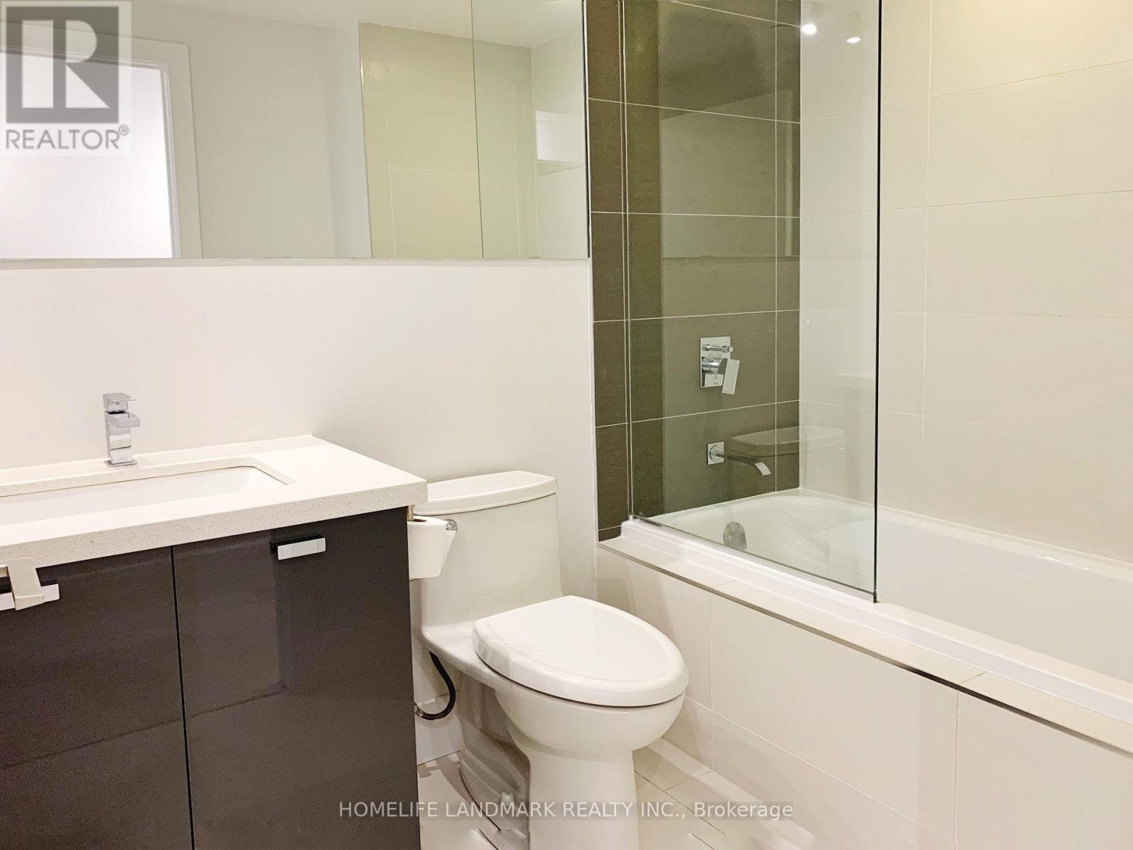 #1305 - 32 Davenport Road, Toronto, Ontario  M5R 0B5 - Photo 6 - C12433586