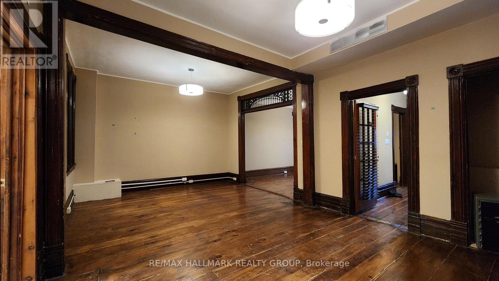 113 Murray Street, Ottawa, Ontario K1N 5M5 - Photo 18 - X12476285