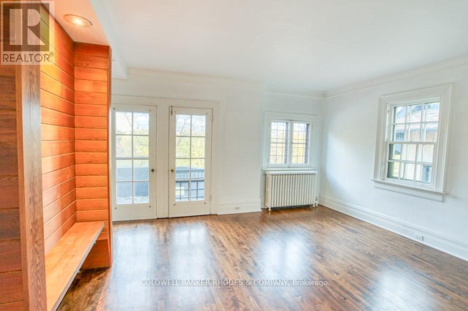 #1 On 2nd Floor - 8 1/2 Range Road, Ottawa, Ontario  K1N 8J3 - Photo 7 - X12466940