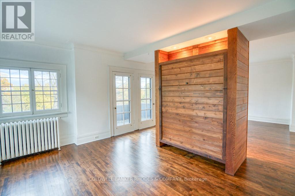 1 - 8 1/5 Range Road, Ottawa, Ontario  K1N 8J3 - Photo 11 - X12507750