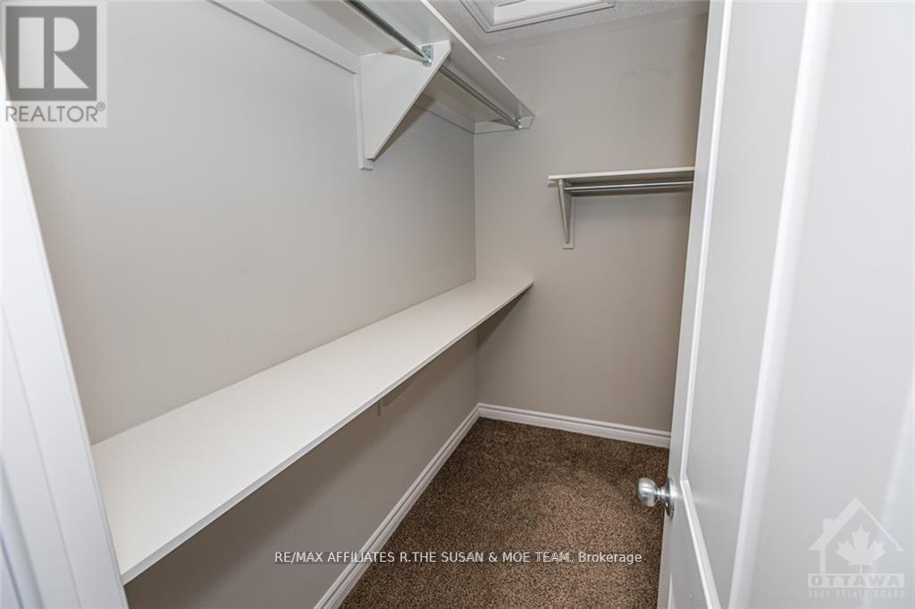327 Citrine Street, Ottawa, Ontario K4A 0T7 - Photo 22 - X12525438