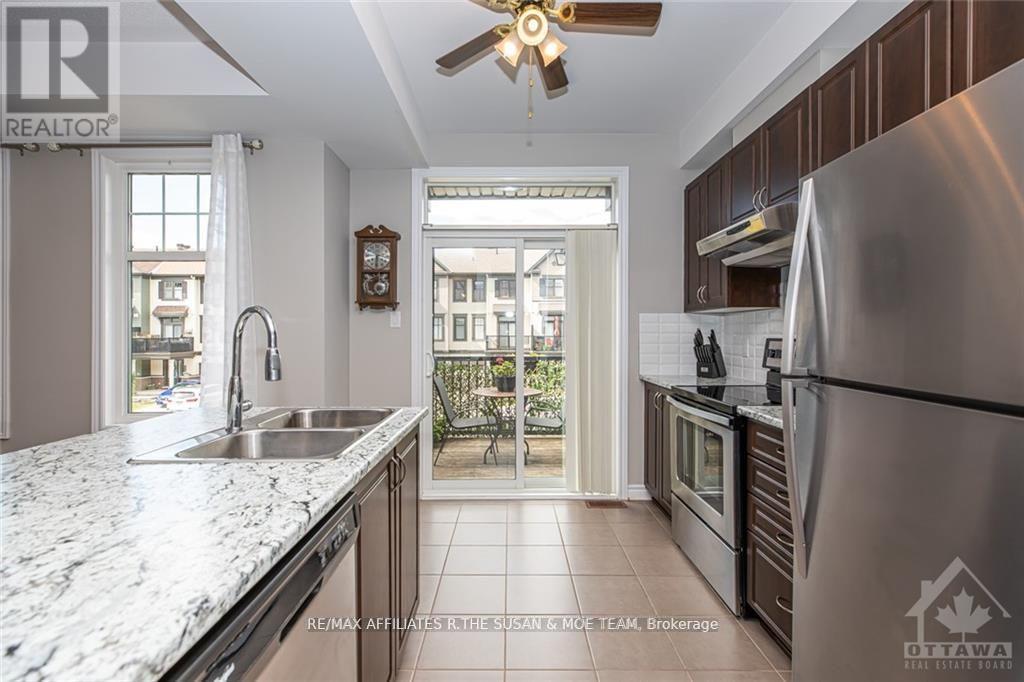327 Citrine Street, Ottawa, Ontario K4A 0T7 - Photo 6 - X12525438
