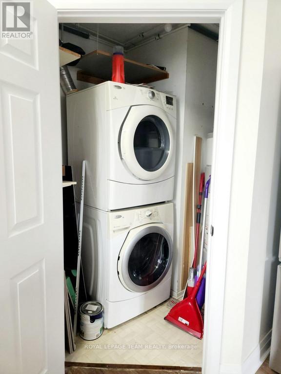 1502 - 200 Bay Street, Ottawa, Ontario K1R 7W8 - Photo 10 - X12525486