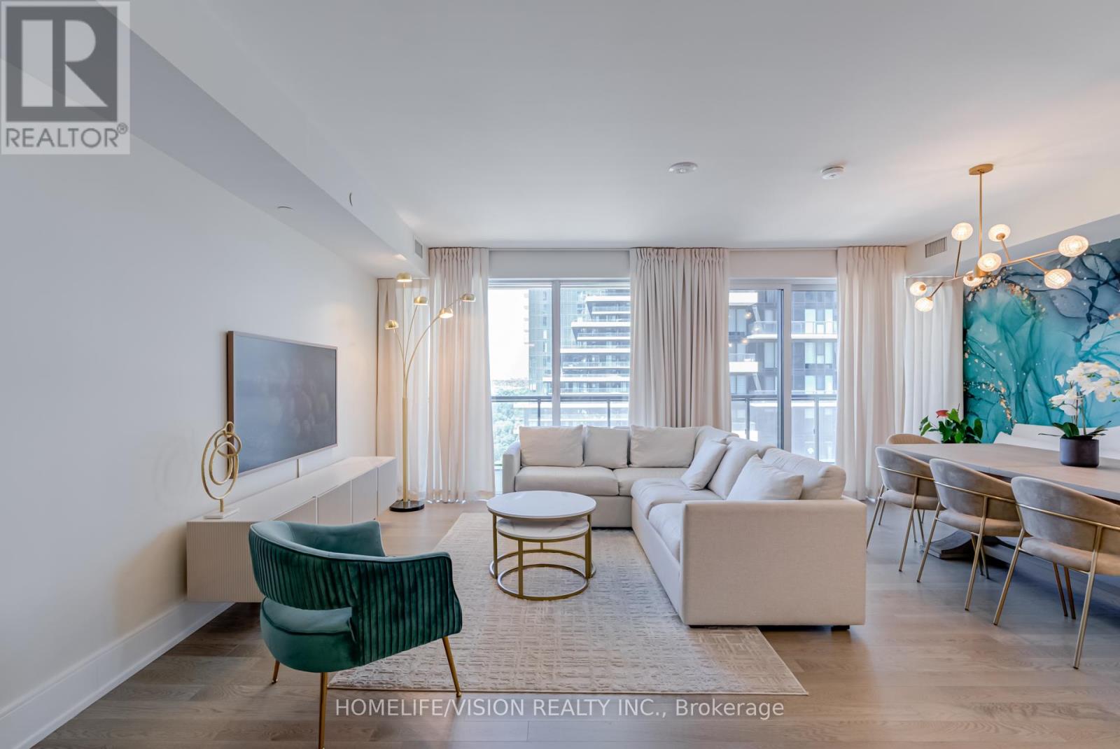 1810 - 30 Inn On The Park Drive, Toronto, Ontario  M3C 0P7 - Photo 8 - C12525350