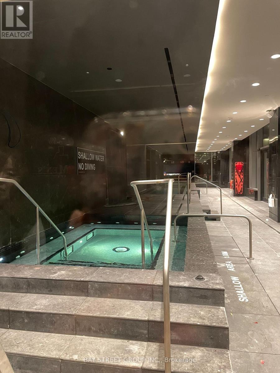 1814 - 11 Yorkville Avenue, Toronto, Ontario  M4W 0B7 - Photo 19 - C12525414