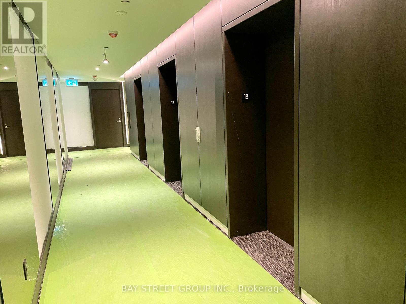 1814 - 11 Yorkville Avenue, Toronto, Ontario  M4W 0B7 - Photo 4 - C12525414