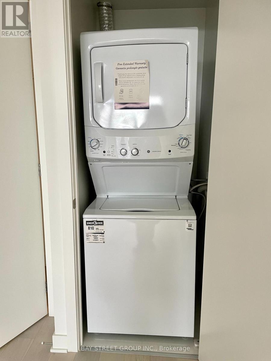 1814 - 11 Yorkville Avenue, Toronto, Ontario  M4W 0B7 - Photo 14 - C12525414