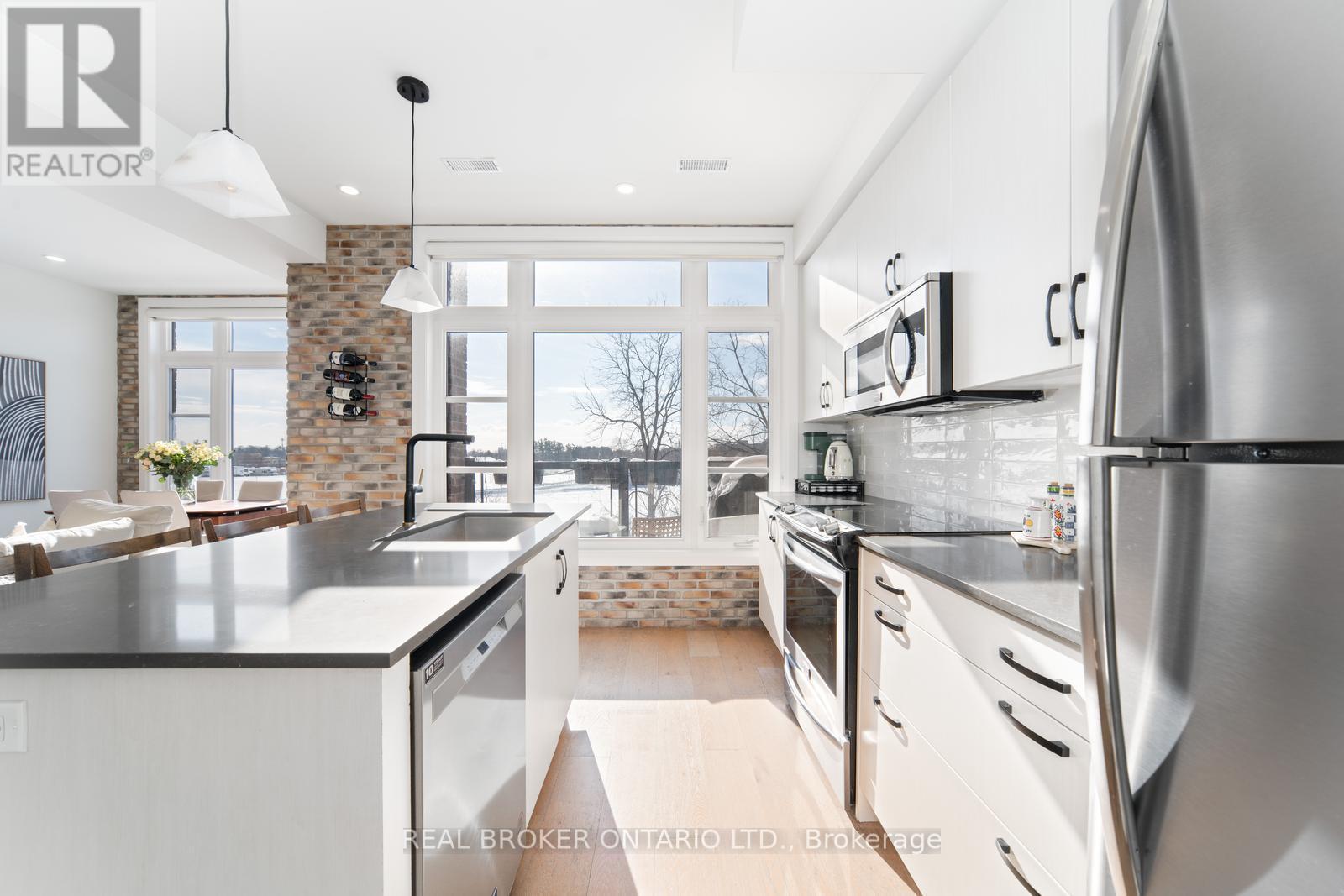 48 - 8167 Kipling Avenue, Vaughan, Ontario  L4L 0G4 - Photo 14 - N12525320