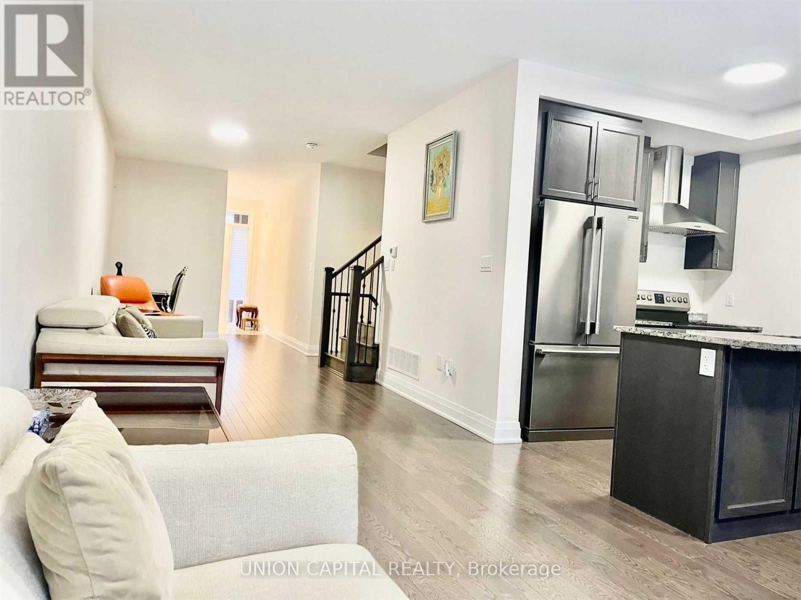 44 Causland Lane, Richmond Hill, Ontario  L4S 0G5 - Photo 7 - N12525374