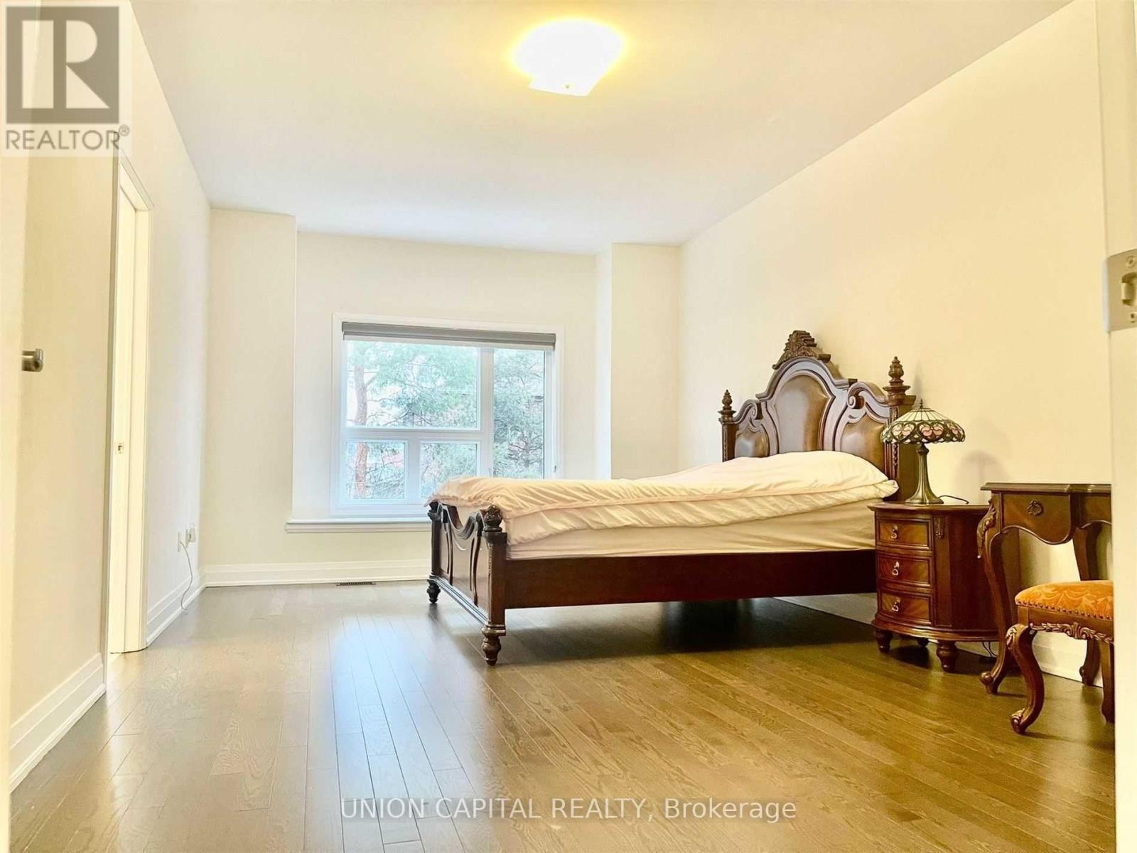 44 Causland Lane, Richmond Hill, Ontario  L4S 0G5 - Photo 9 - N12525374