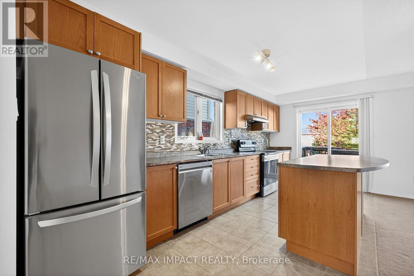 1384 Rennie Street, Oshawa, Ontario  L1K 0H1 - Photo 10 - E12525370