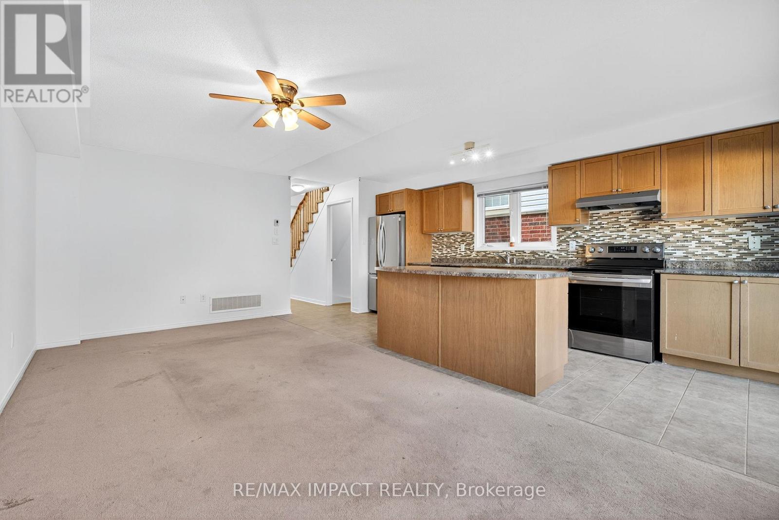 1384 Rennie Street, Oshawa, Ontario  L1K 0H1 - Photo 7 - E12525370