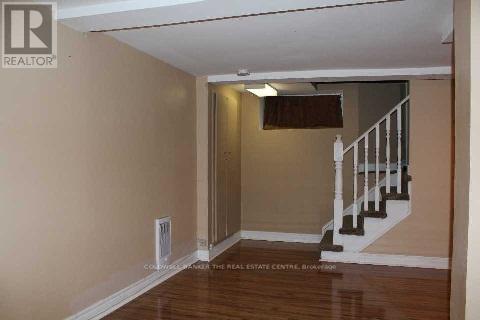 450 Botsford Street, Newmarket, Ontario  L3Y 1T1 - Photo 6 - N12525494