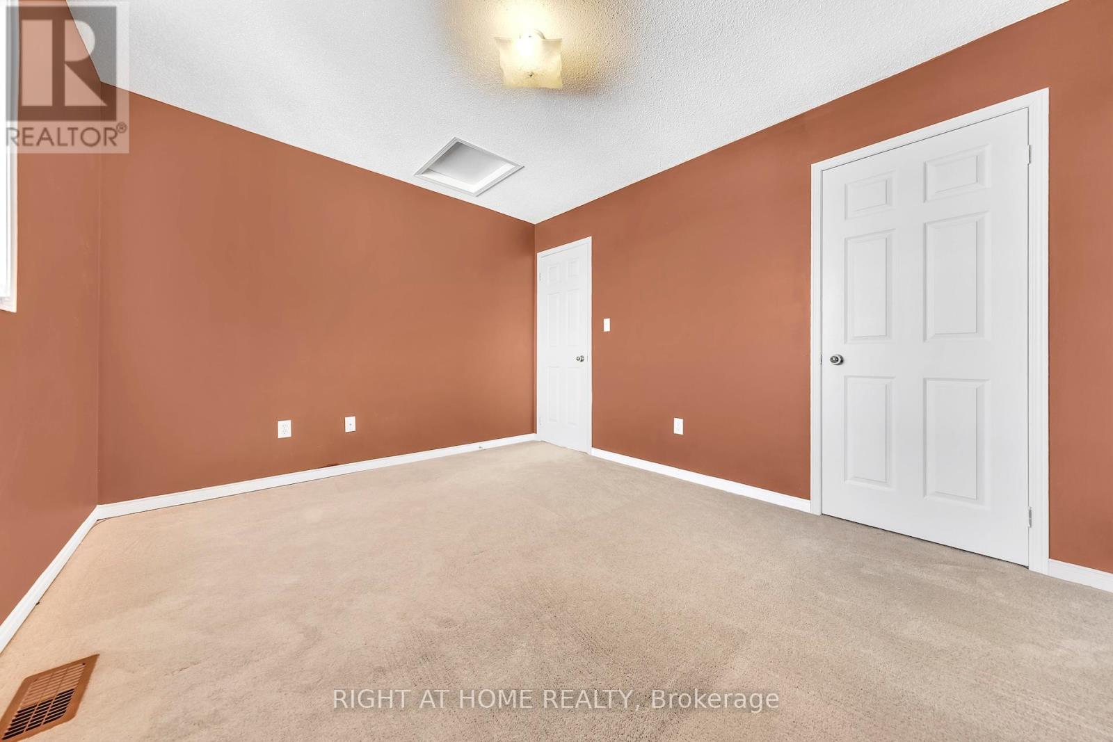 2069 Wilson Street, Innisfil, Ontario  L9S 4Y2 - Photo 31 - N12525418