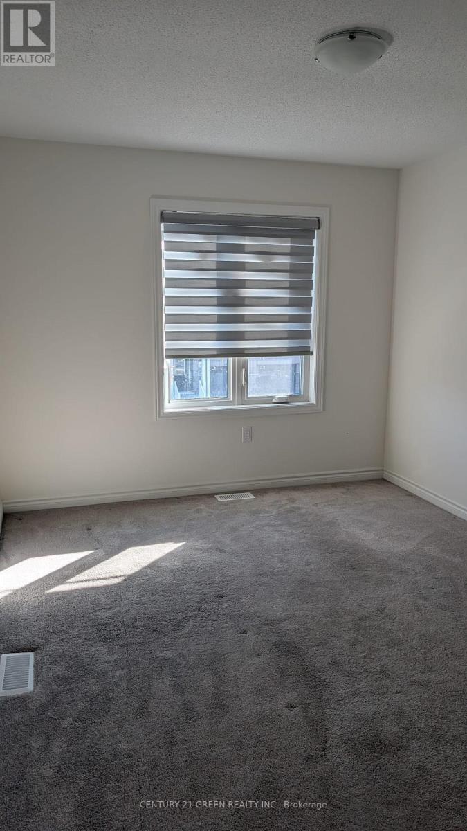 57 Phoenix Boulevard, Barrie, Ontario  L9J 0P7 - Photo 8 - S12525316