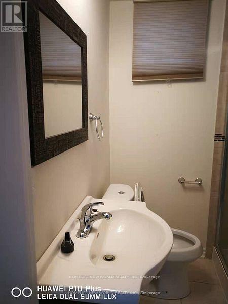 66 Stonehill Court, Toronto, Ontario  M1W 2V3 - Photo 7 - E12525456