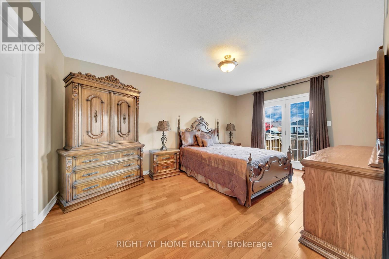 2069 Wilson Street, Innisfil, Ontario  L9S 4Y2 - Photo 14 - N12525418