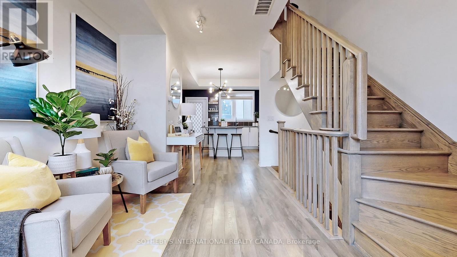 27 Thomas Mulholland Drive, Toronto, Ontario  M3K 0A8 - Photo 4 - W12499022