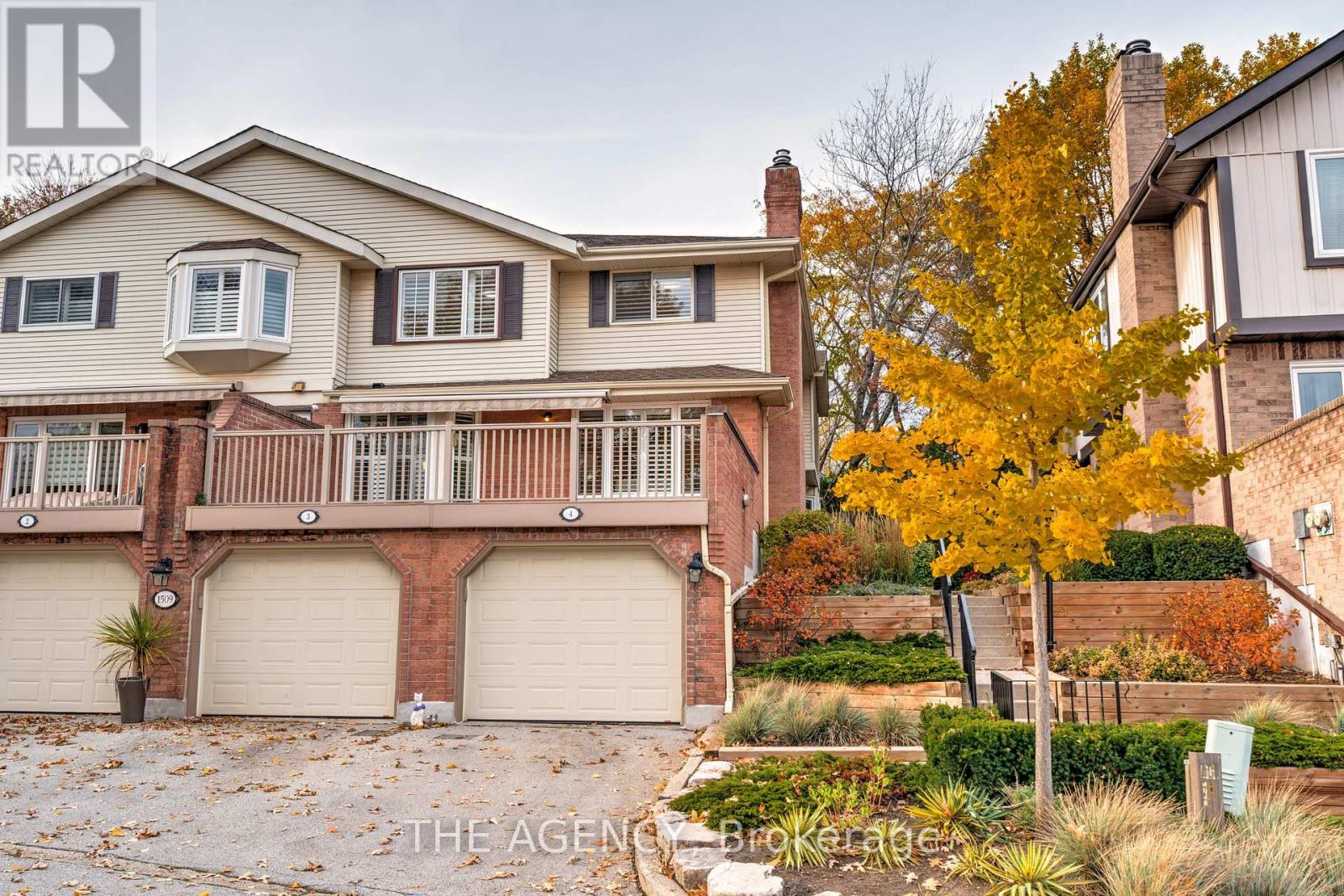 4 - 1509 Upper Middle Road, Burlington, Ontario  L7P 4M5 - Photo 2 - W12525410