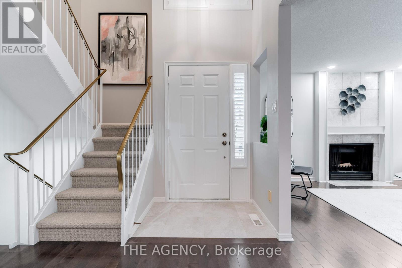 4 - 1509 Upper Middle Road, Burlington, Ontario  L7P 4M5 - Photo 5 - W12525410