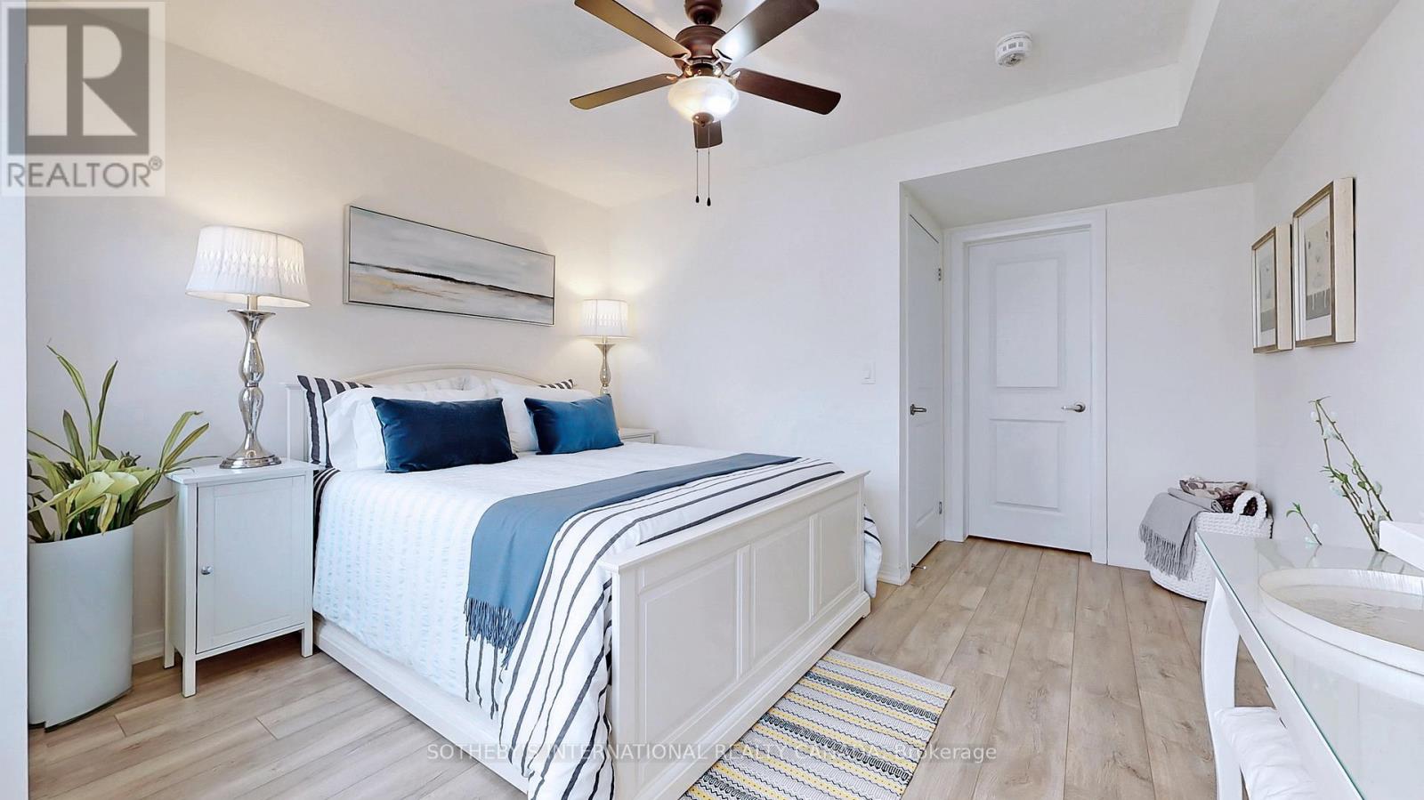 27 Thomas Mulholland Drive, Toronto, Ontario  M3K 0A8 - Photo 13 - W12499022