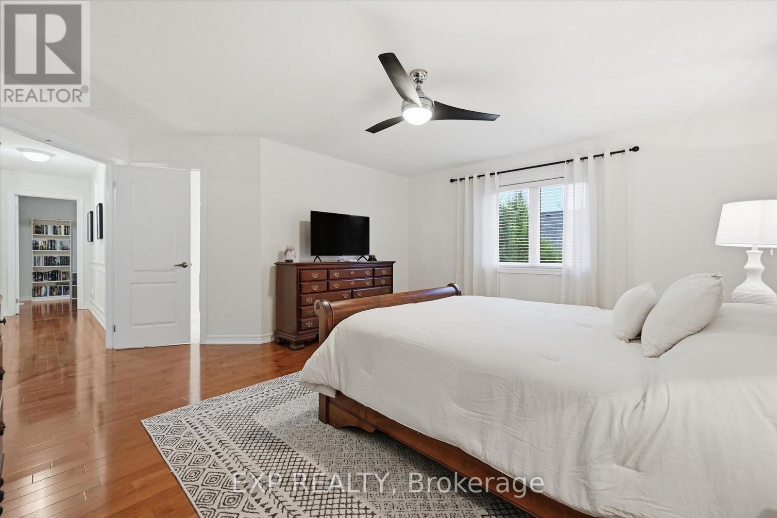 266 Admiral Drive, Oakville, Ontario  L6L 0B9 - Photo 20 - W12521740