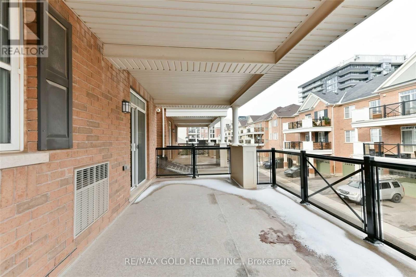 212 - 263 Georgian Drive, Oakville, Ontario  L6H 0L2 - Photo 30 - W12525422