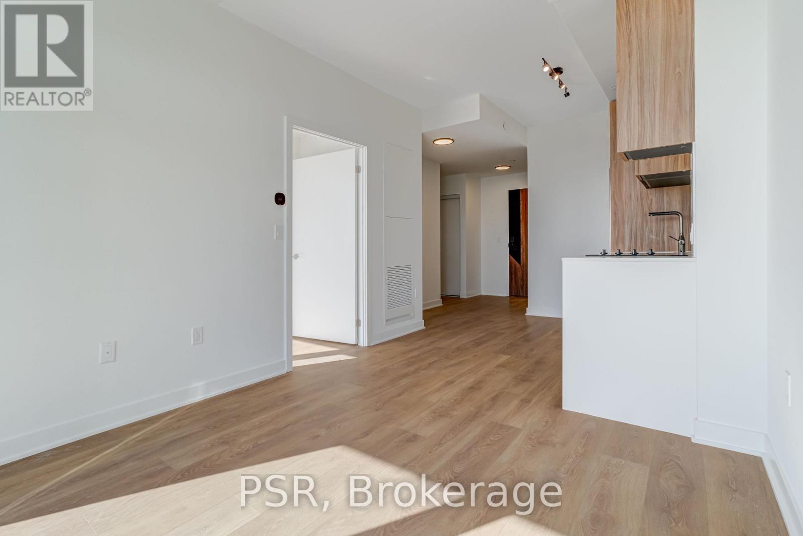 407 - 1037 The Queensway, Toronto, Ontario  M8Z 6C7 - Photo 6 - W12497236