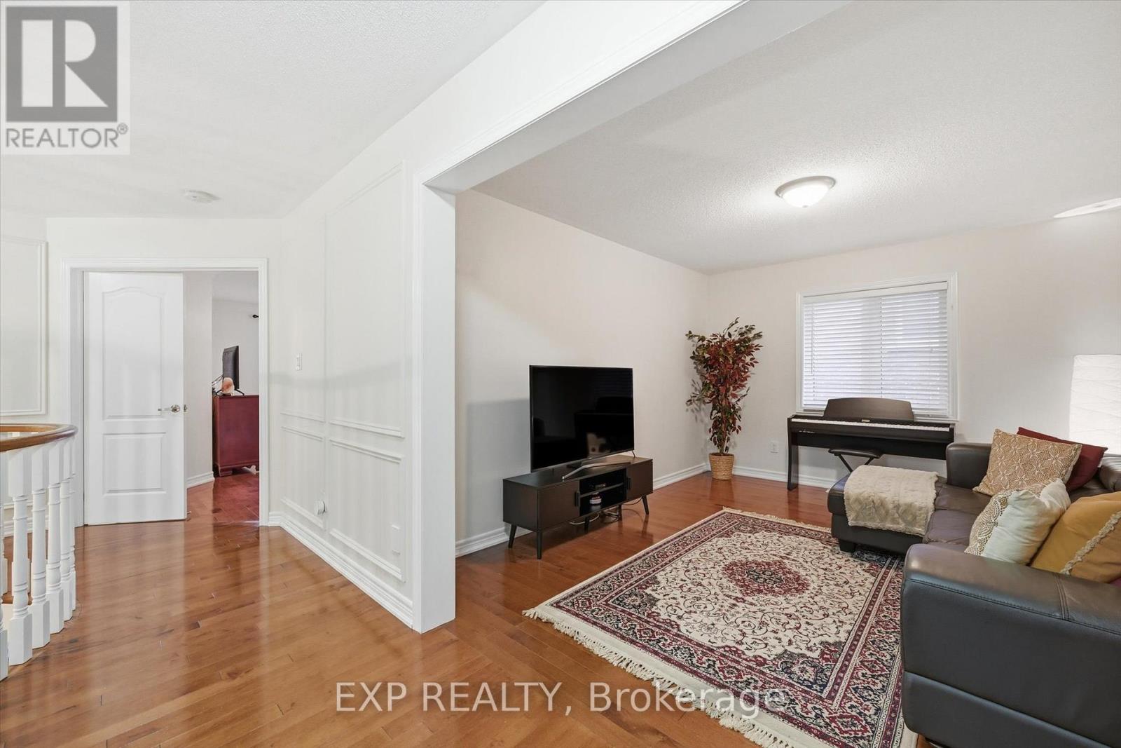 266 Admiral Drive, Oakville, Ontario  L6L 0B9 - Photo 23 - W12521740