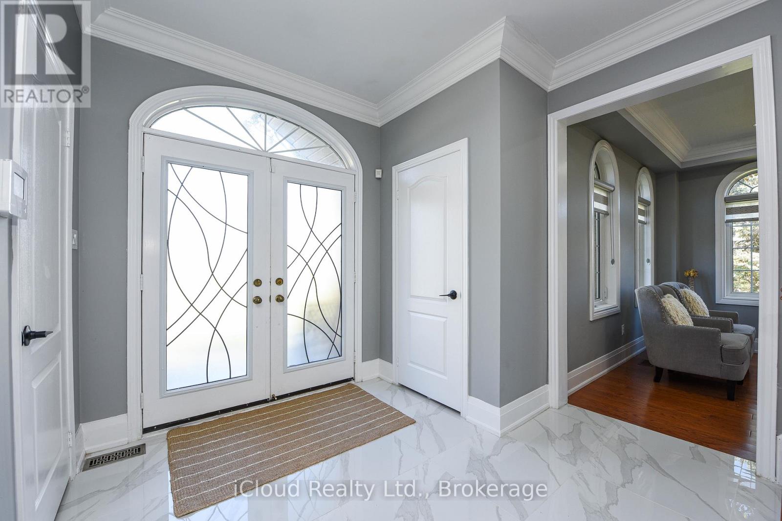 25 Giles Road, Caledon, Ontario L7K 0B6 - Photo 7 - W12518012