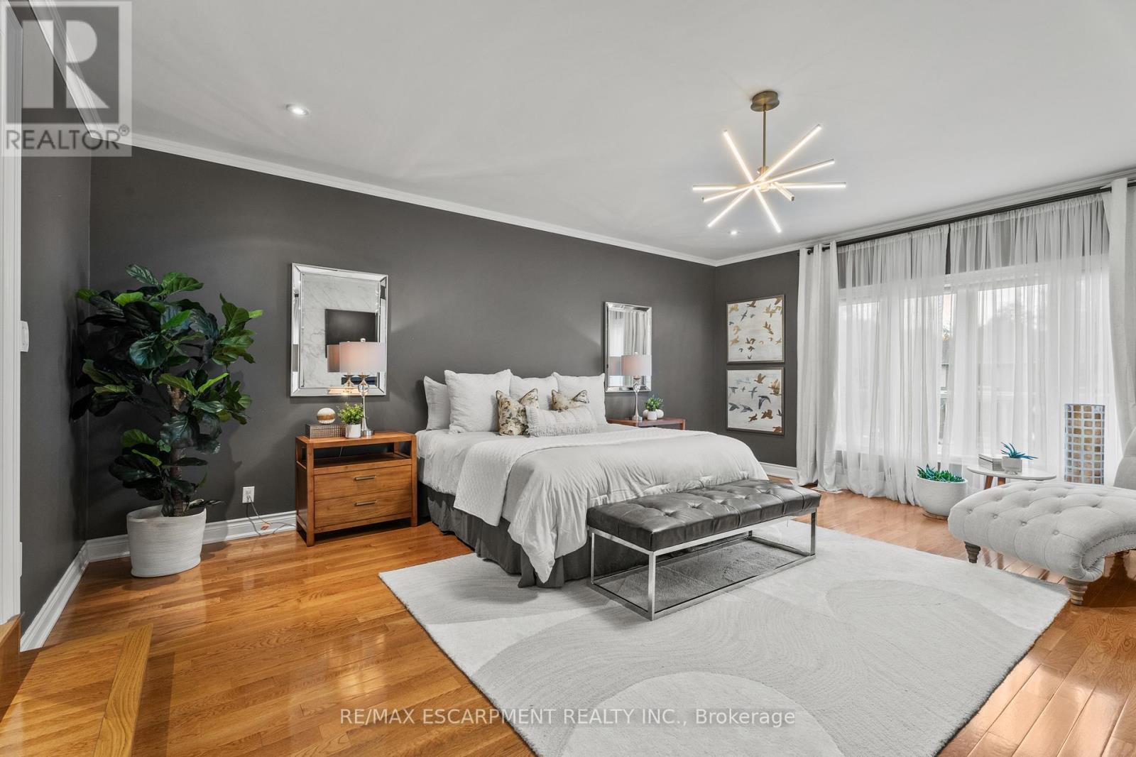 1759 Featherston Court, Mississauga, Ontario  L5L 3E2 - Photo 20 - W12525436