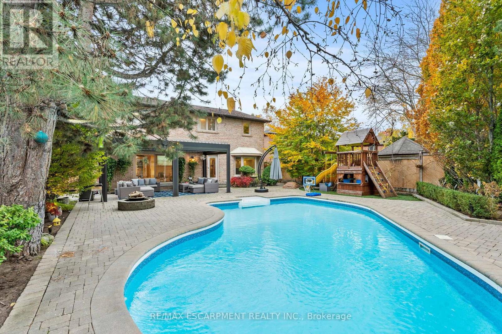 1759 Featherston Court, Mississauga, Ontario  L5L 3E2 - Photo 42 - W12525436