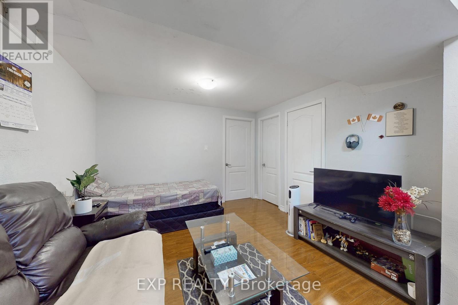 306 Morningmist Street S, Brampton, Ontario  L6R 2B9 - Photo 34 - W12525352