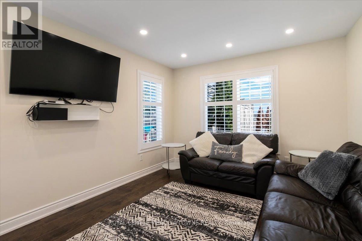 1677 Clark Boulevard, Milton, Ontario  L9T 5Z6 - Photo 16 - W12525372