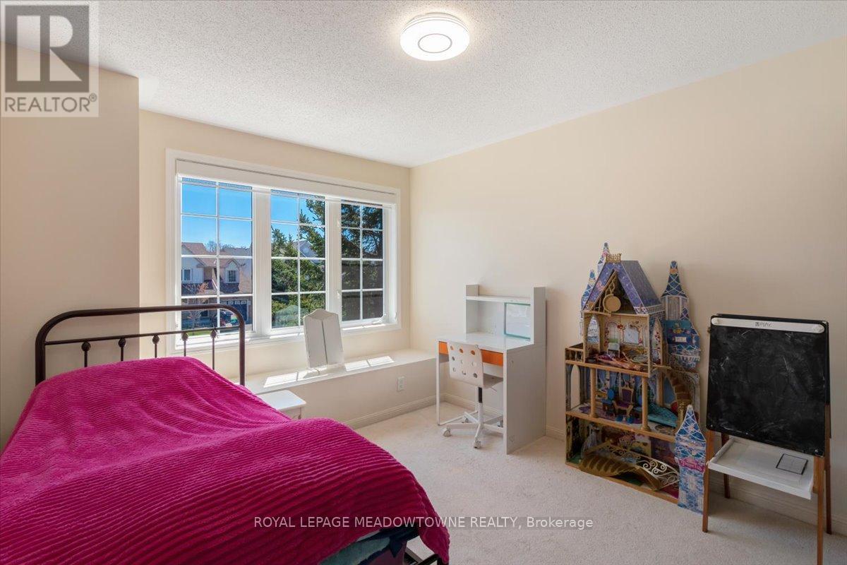 1677 Clark Boulevard, Milton, Ontario  L9T 5Z6 - Photo 24 - W12525372