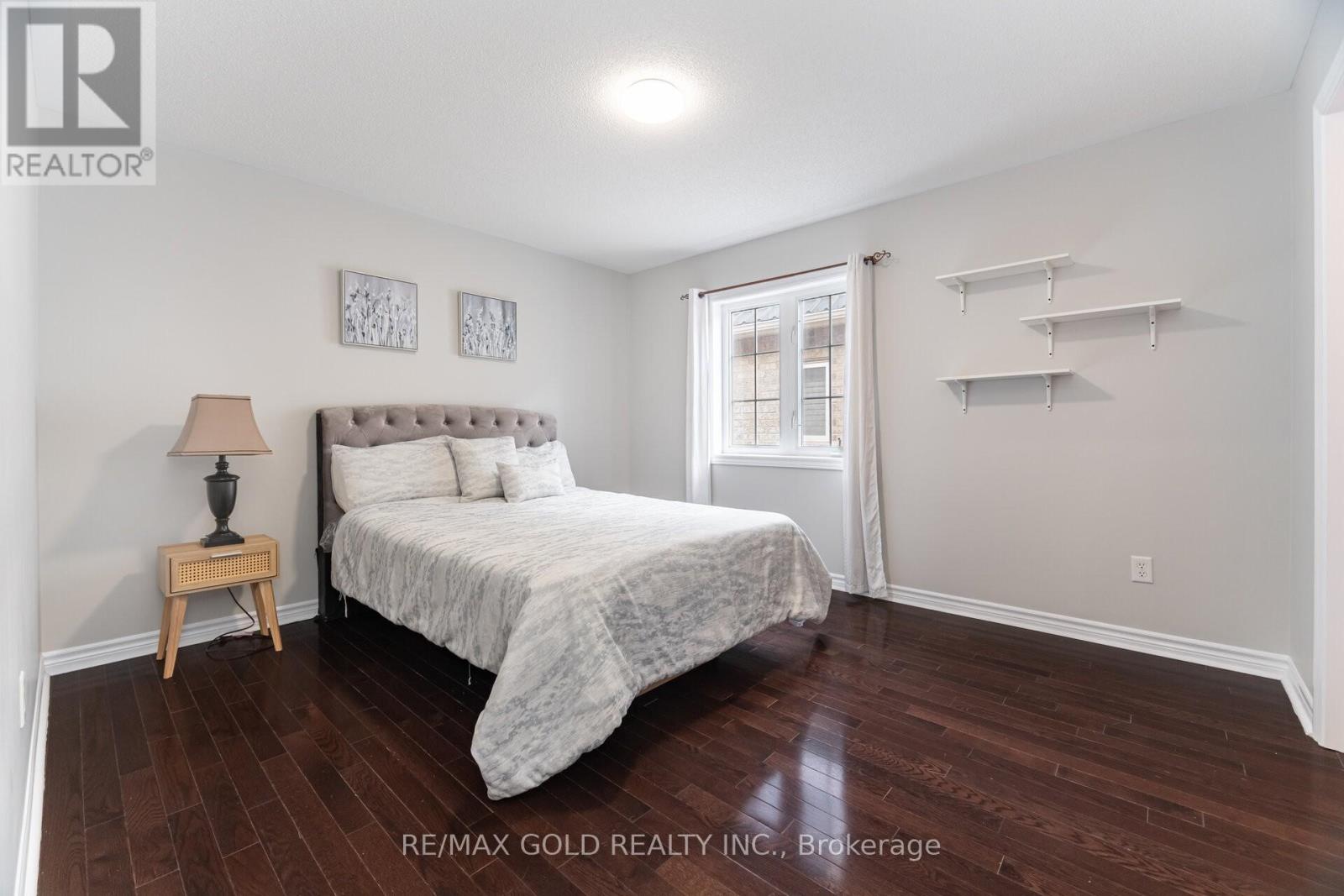 15 Oakhaven Road, Brampton, Ontario  L6P 2Y3 - Photo 21 - W12525492